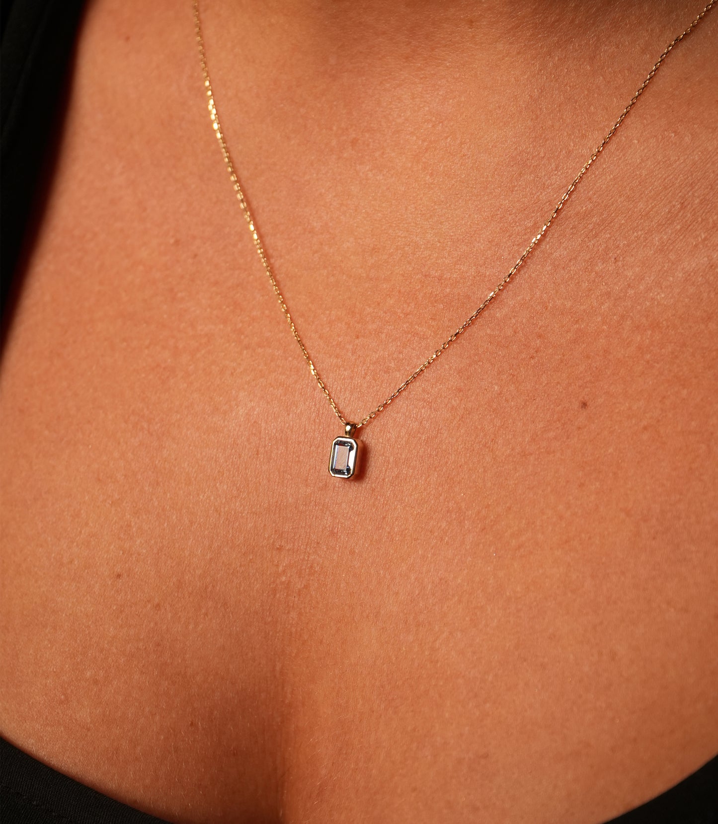 Baguette Hellblau -Kette 585er Gold - Elina Gold