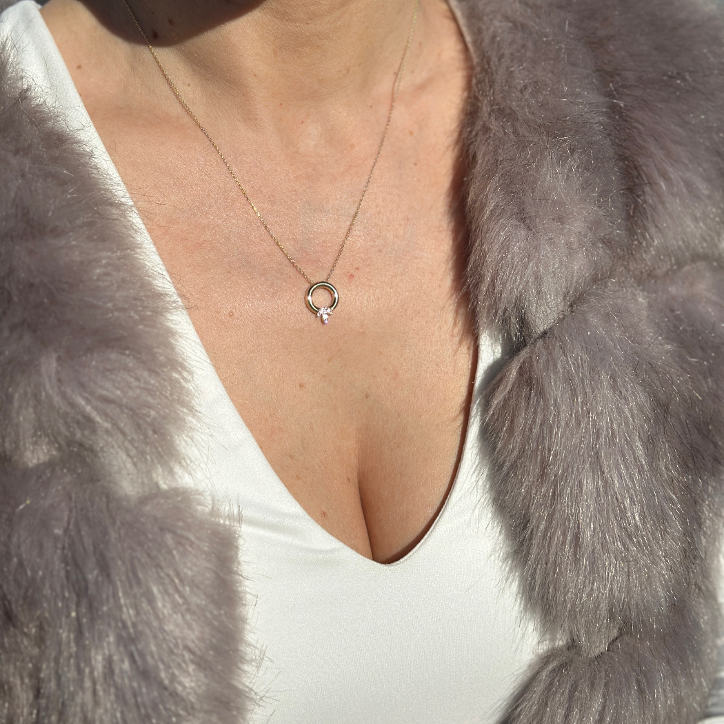 Halo Anhänger Halskette