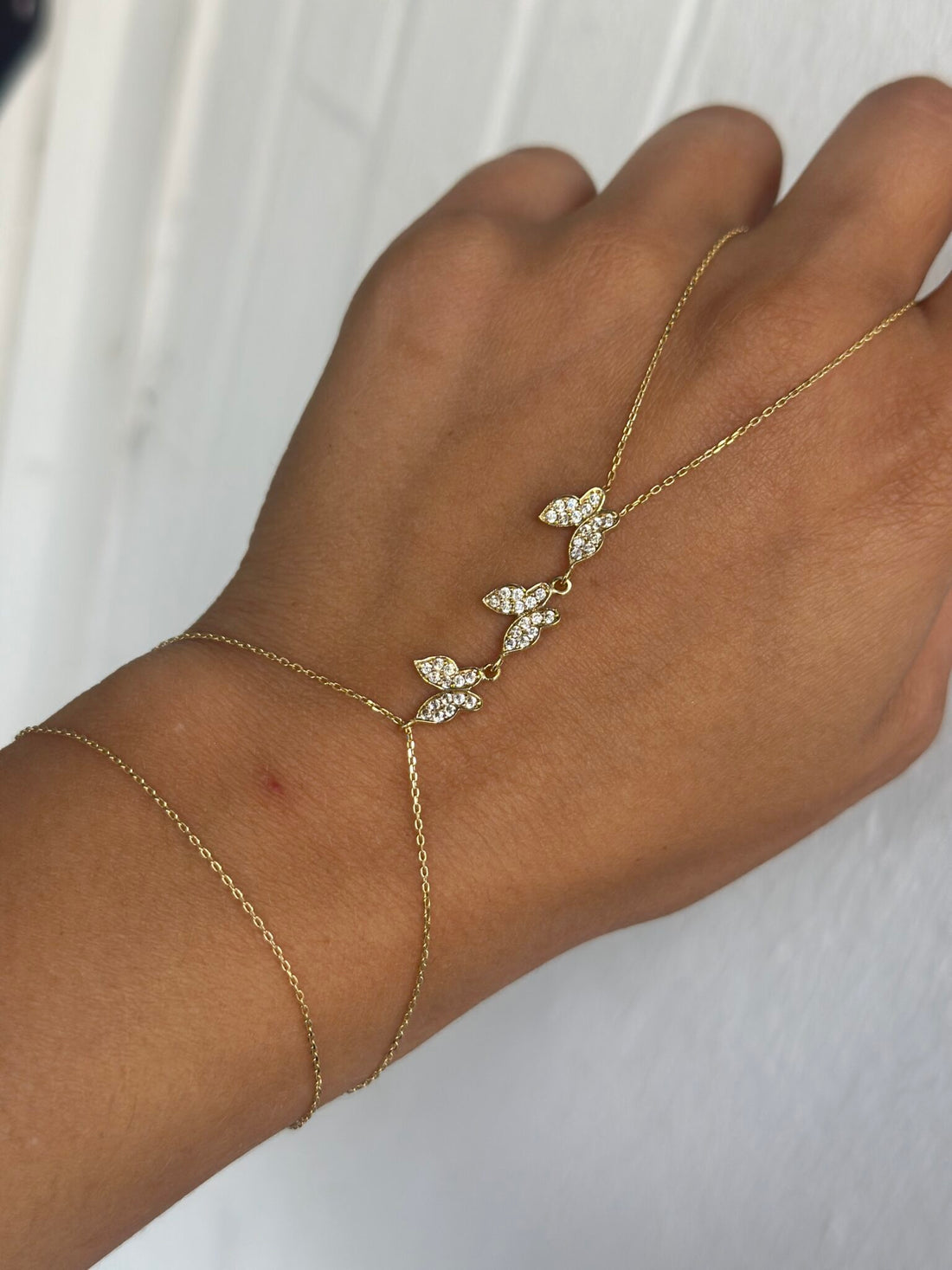 Drei Schmetterlinge Handkette – 585er Gold