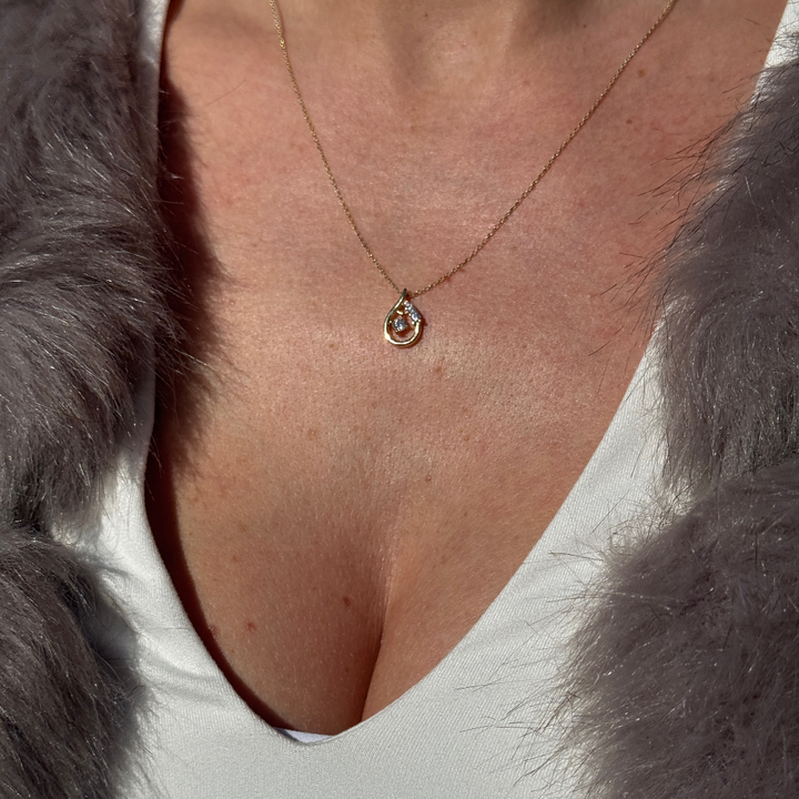 Tropfen mit Strass Halskette – 585er Gold