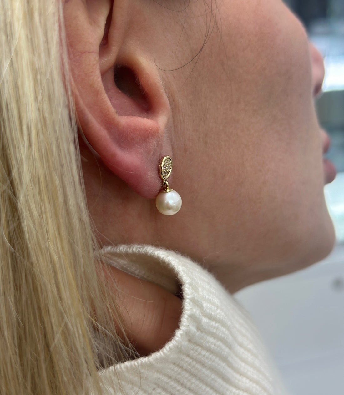 Süßwasserperlen Ohrringe mit Zirkonia – 585er Gold