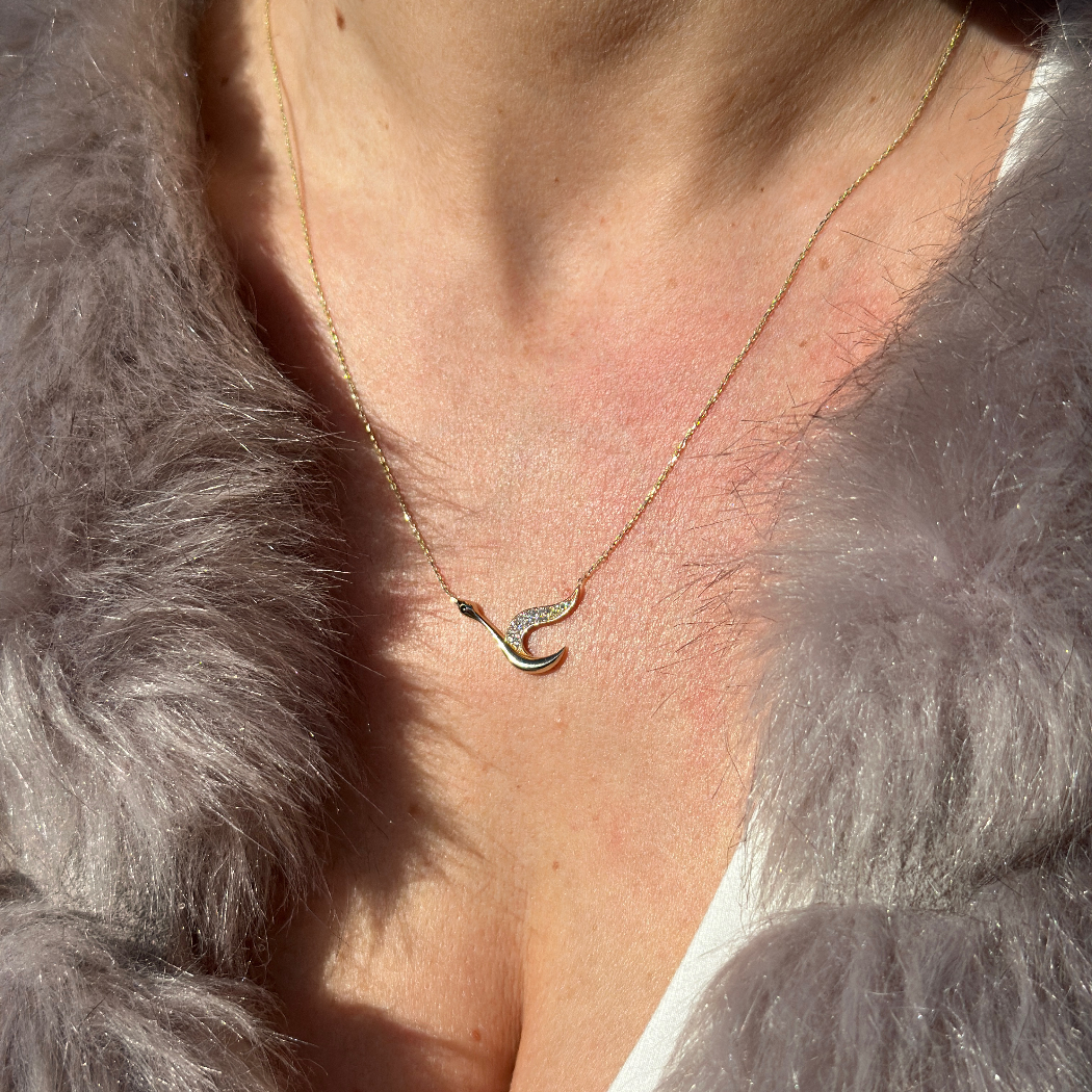 Serena Schwan Halskette – 585er Gold