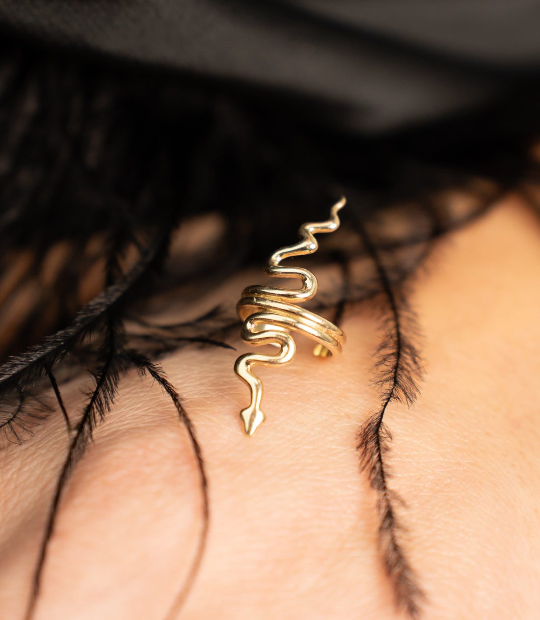 Schlangen Clip Ohrring – 585er Gold