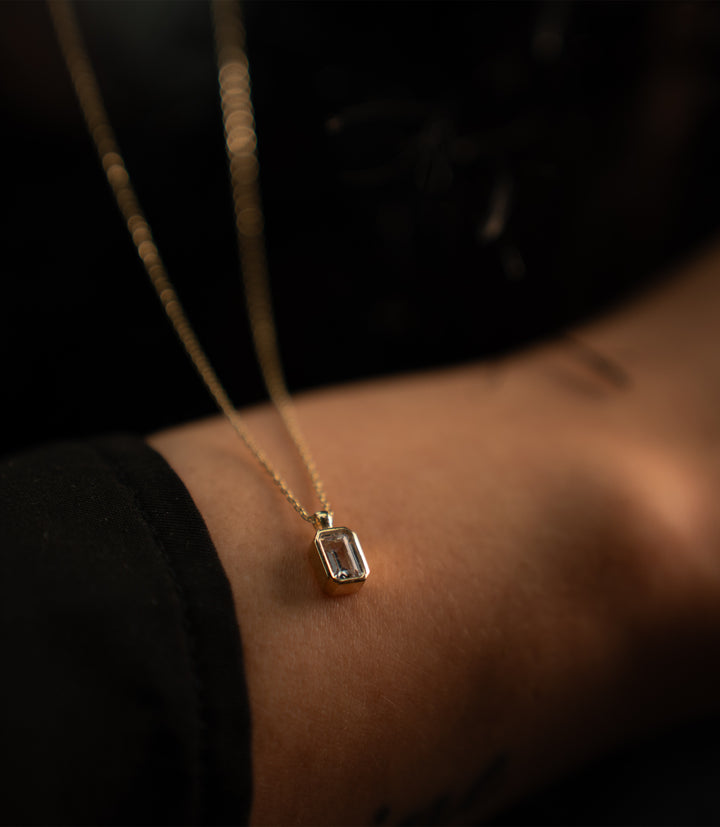 Baguette Weiß Kette – 585er Gold