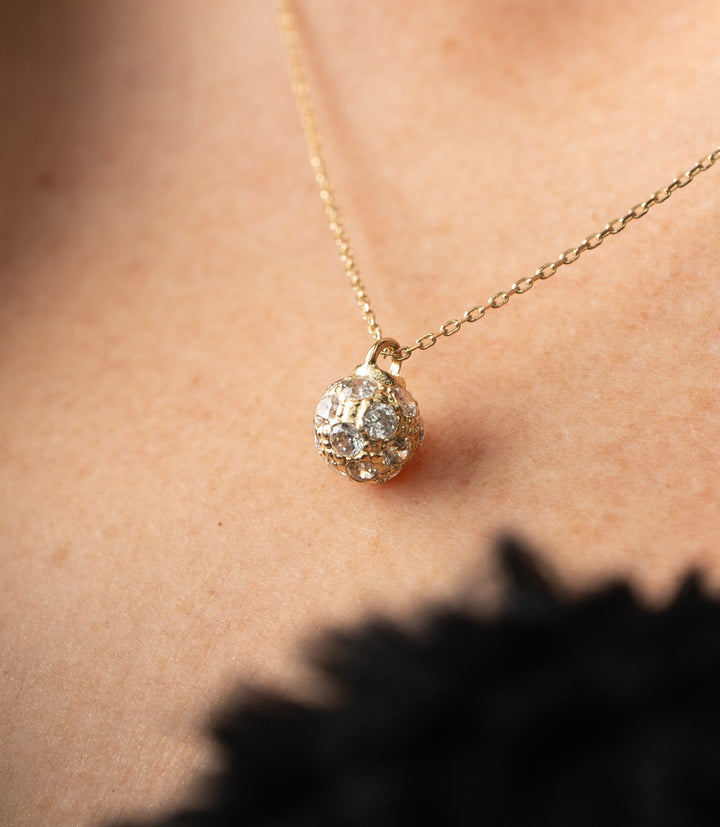 Goldstein Kugel Kette – 585er Gold
