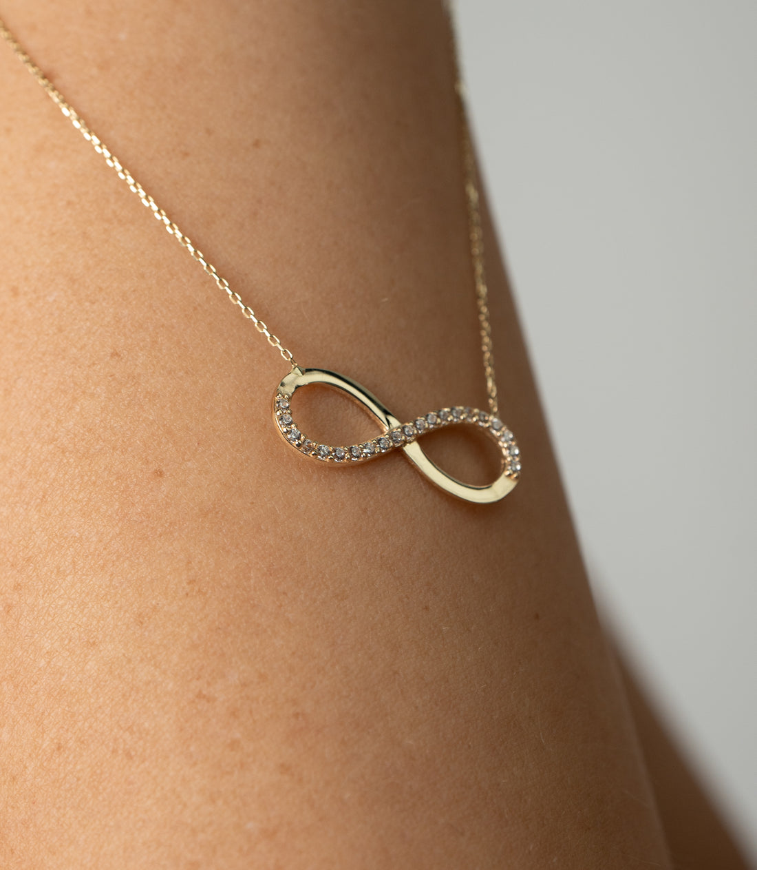 Unendlichkeitszeichen-Kette – 585er Gold