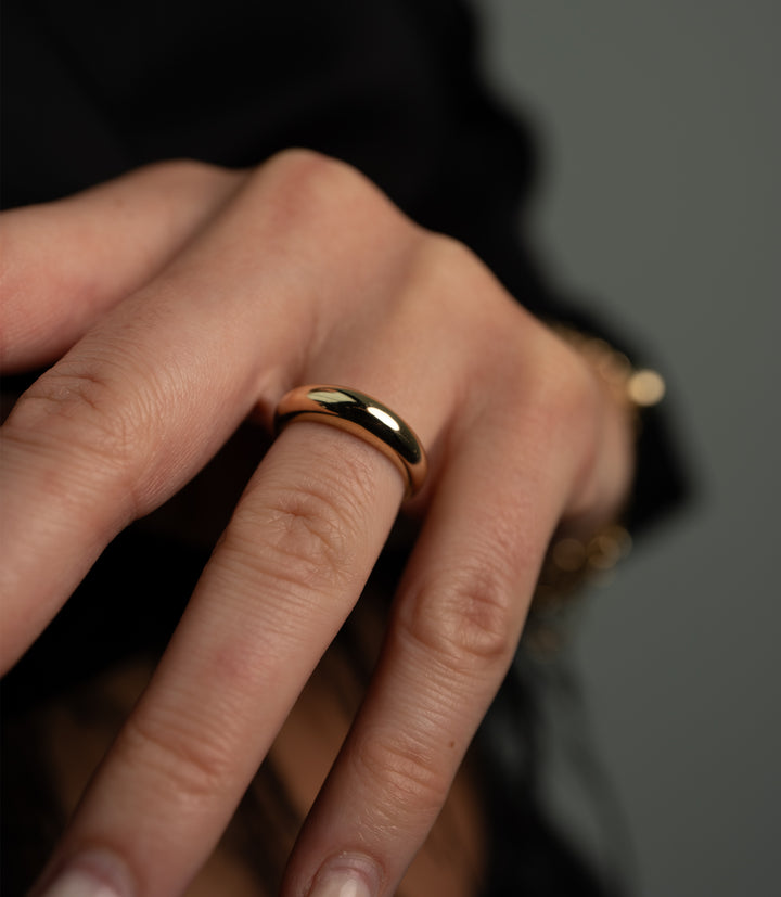 Gebogene Pracht Ring