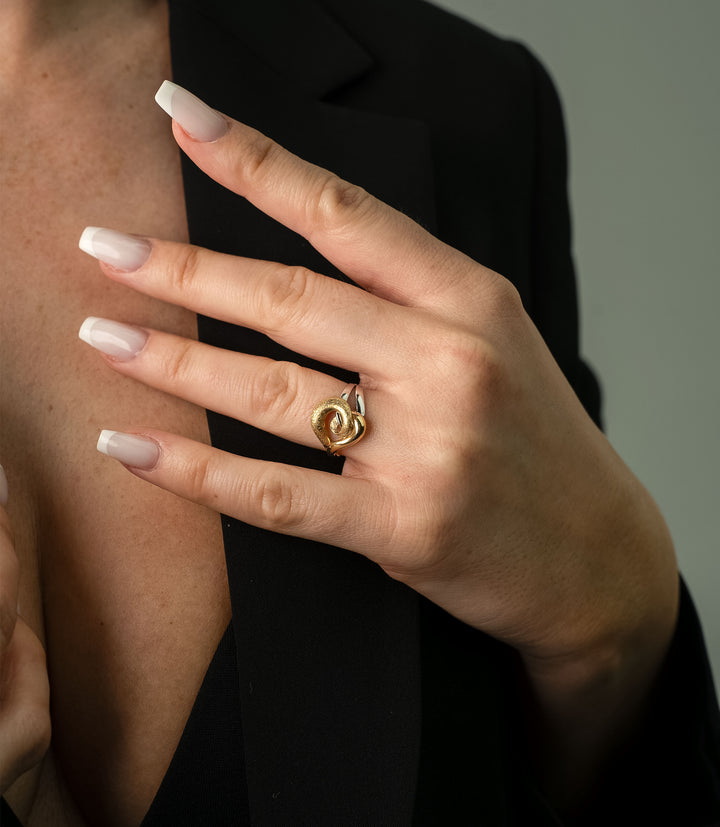 Verbundene Seelen Ring – 585er Gold