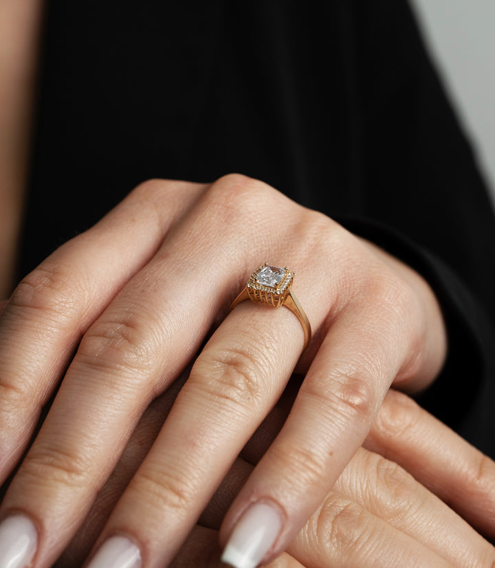 Baguette Strass Ring – 585er Gold