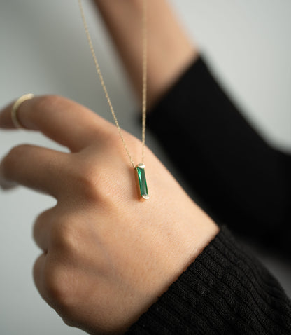 ''Grüne Säule''-Kette - 585er Gold - Elina Gold