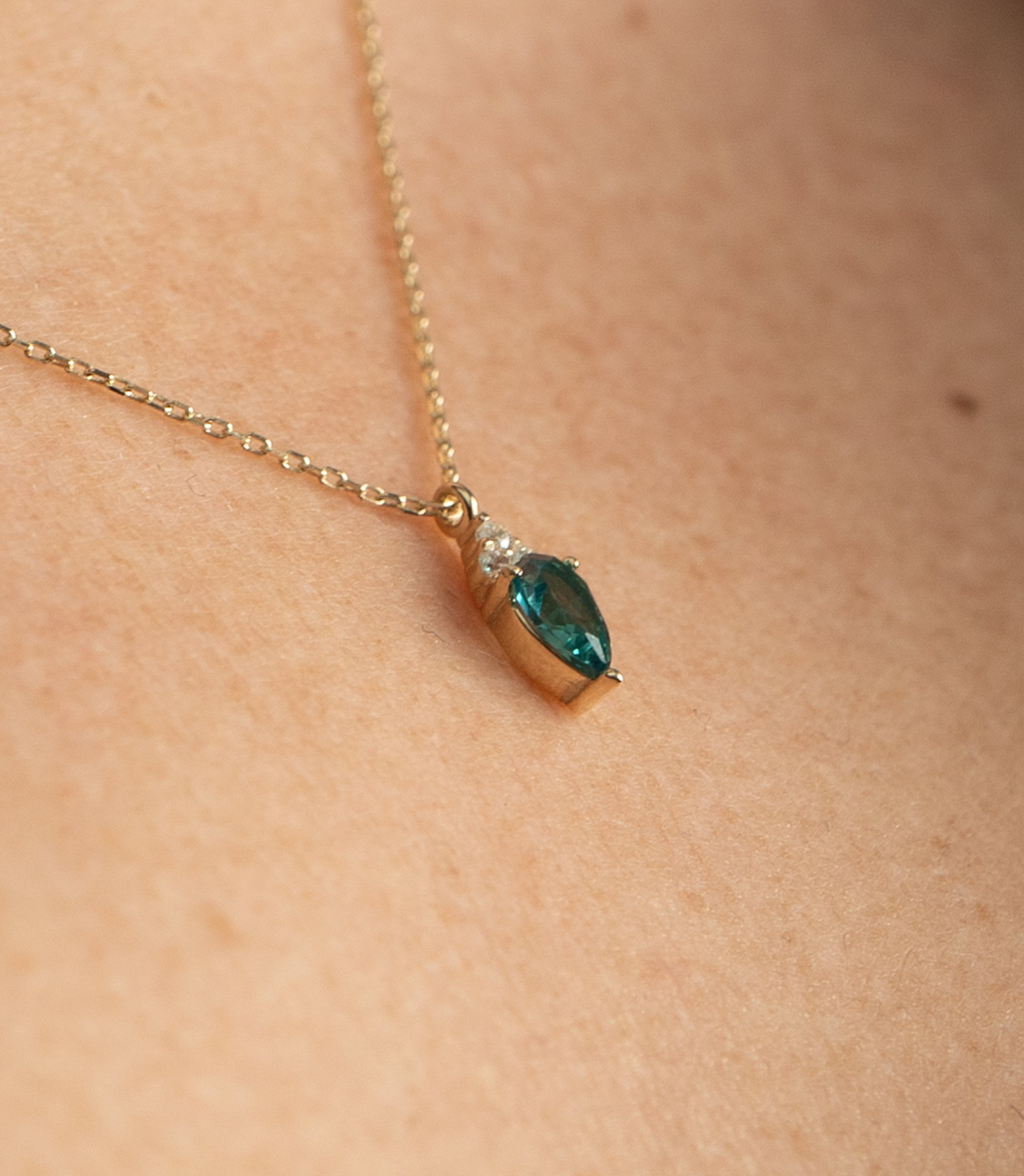 Grüner Tropfen Kette