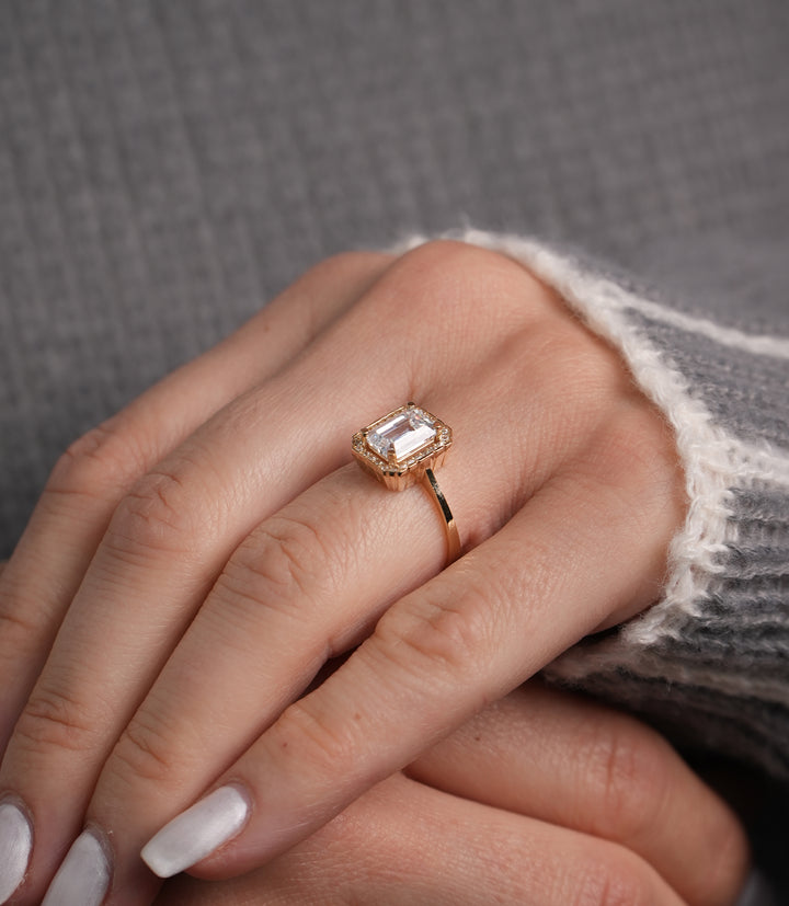 Baguette Royaler Schein Ring – 585er Gold