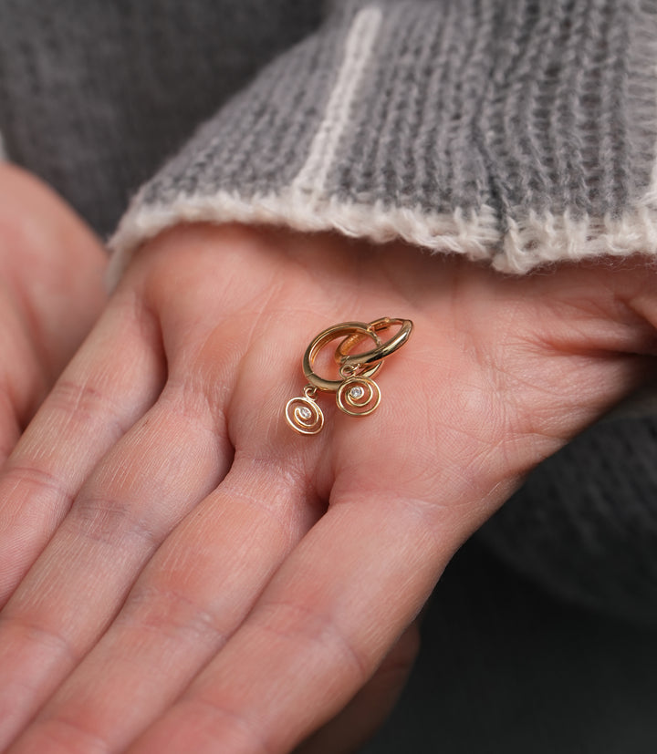 Spirale Creole Ohrringe – 585er Gold